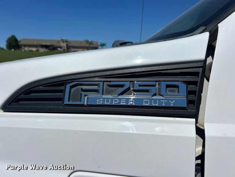image for item FC2643 2017 Ford F750 Super Duty utility / service truck