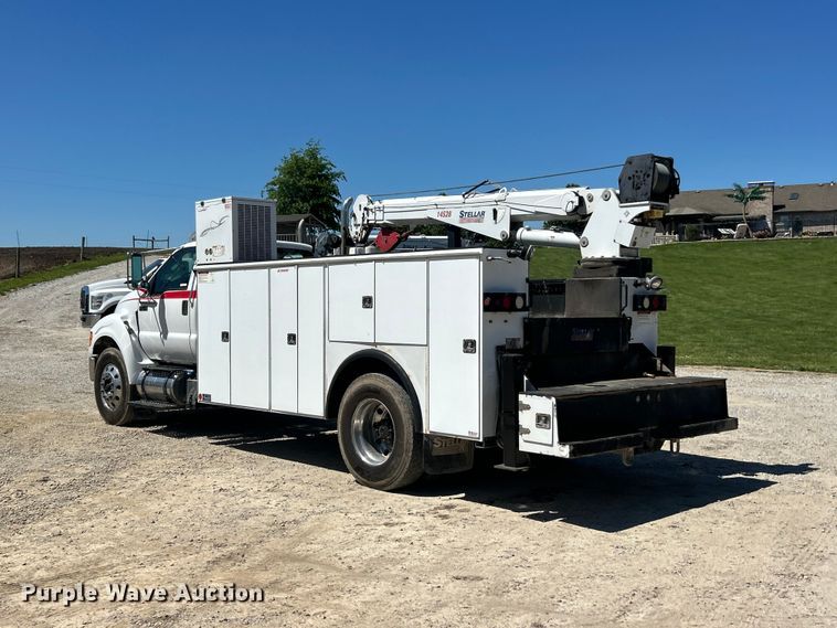 image for item FC2644 2013 Ford F750 XLT Super Duty utility / service truck