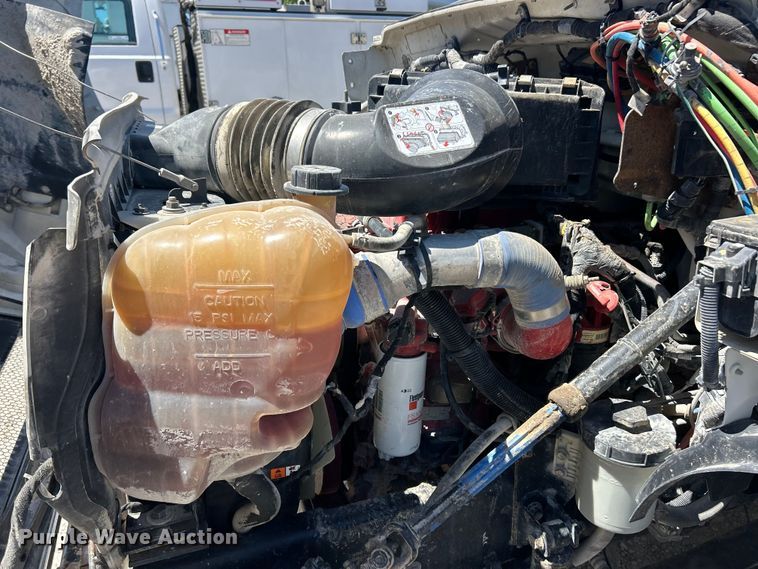 image for item FC2644 2013 Ford F750 XLT Super Duty utility / service truck