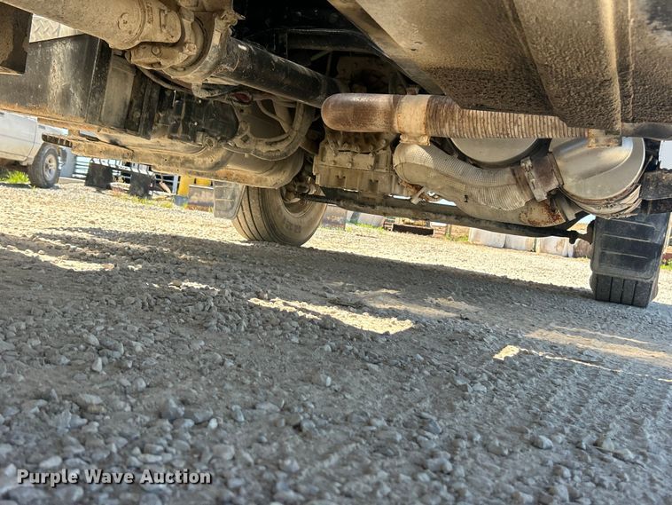 image for item FC2644 2013 Ford F750 XLT Super Duty utility / service truck
