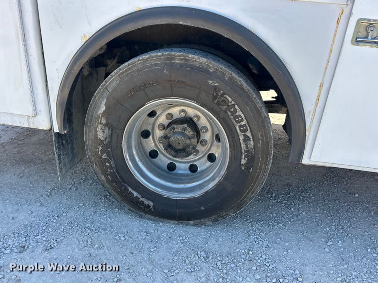 image for item FC2644 2013 Ford F750 XLT Super Duty utility / service truck