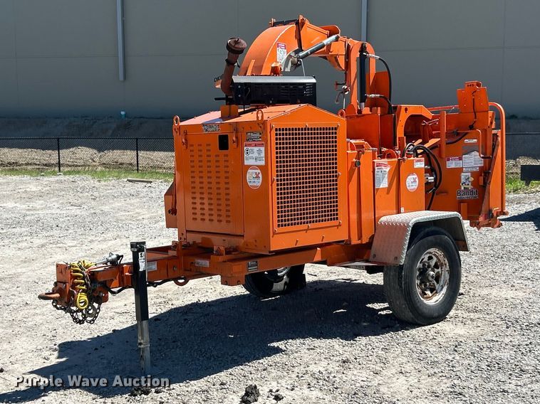 image for item FC2648 2020 Bandit Intimidator 12XP wood chipper