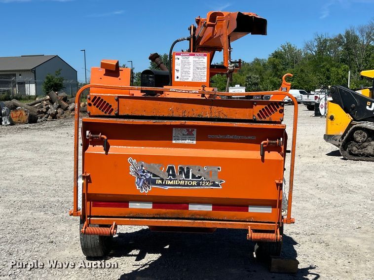 image for item FC2648 2020 Bandit Intimidator 12XP wood chipper