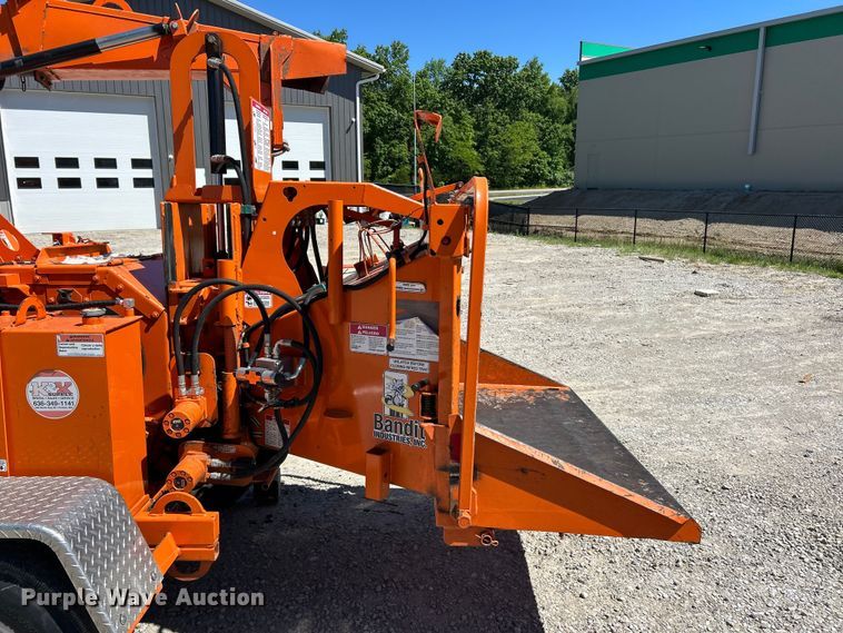 image for item FC2648 2020 Bandit Intimidator 12XP wood chipper