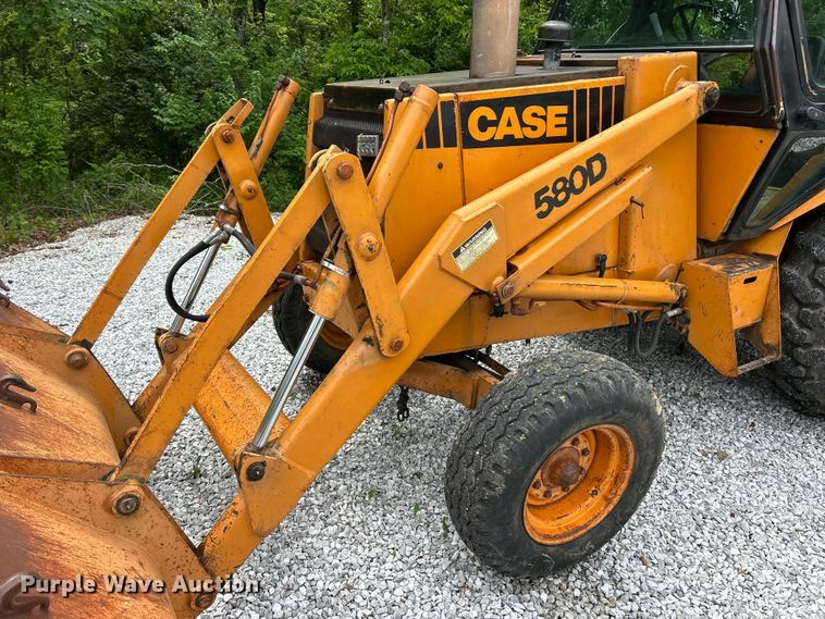 image for item FC2664 1981 Case 580D backhoe