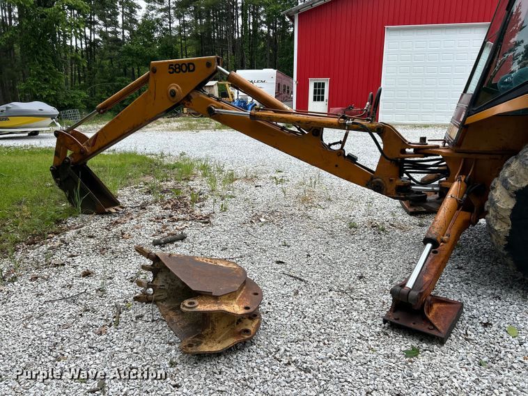 image for item FC2664 1981 Case 580D backhoe