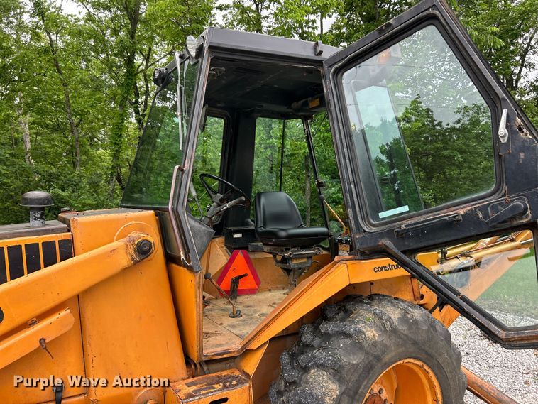 image for item FC2664 1981 Case 580D backhoe