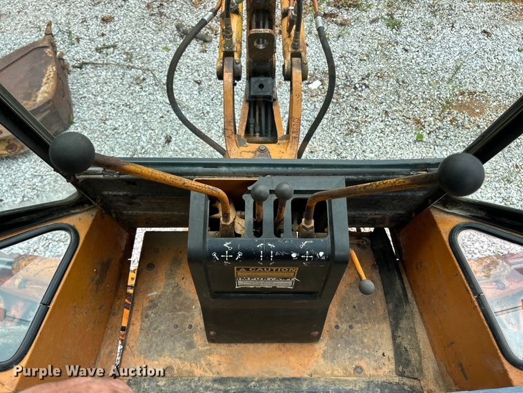 image for item FC2664 1981 Case 580D backhoe