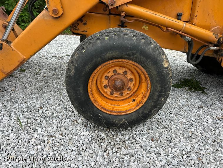 image for item FC2664 1981 Case 580D backhoe