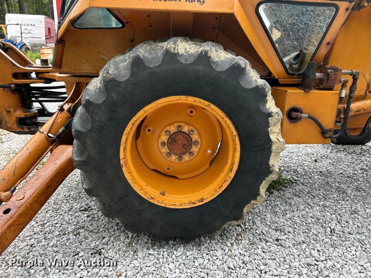 image for item FC2664 1981 Case 580D backhoe