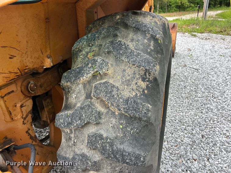 image for item FC2664 1981 Case 580D backhoe