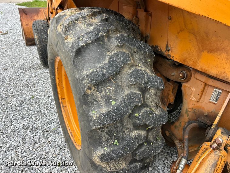 image for item FC2664 1981 Case 580D backhoe