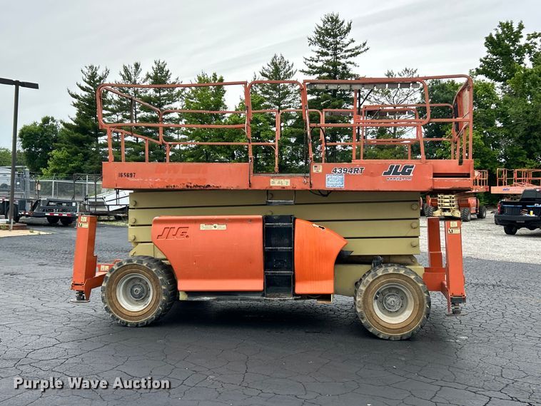 image for item FC2665 JLG 4394RT scissor lift