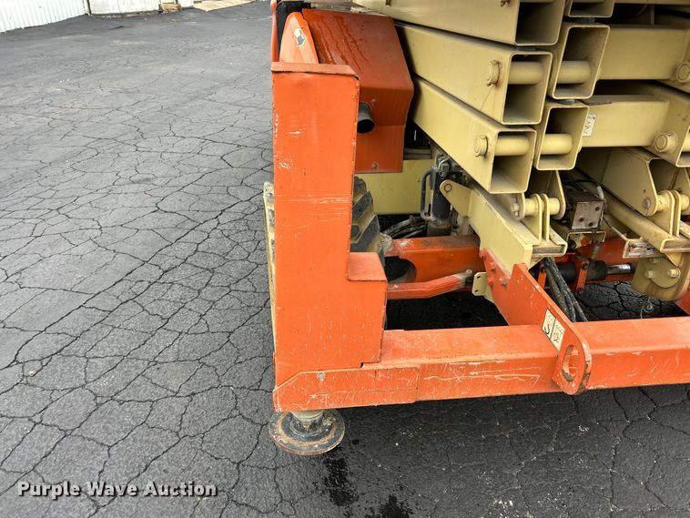 image for item FC2665 JLG 4394RT scissor lift