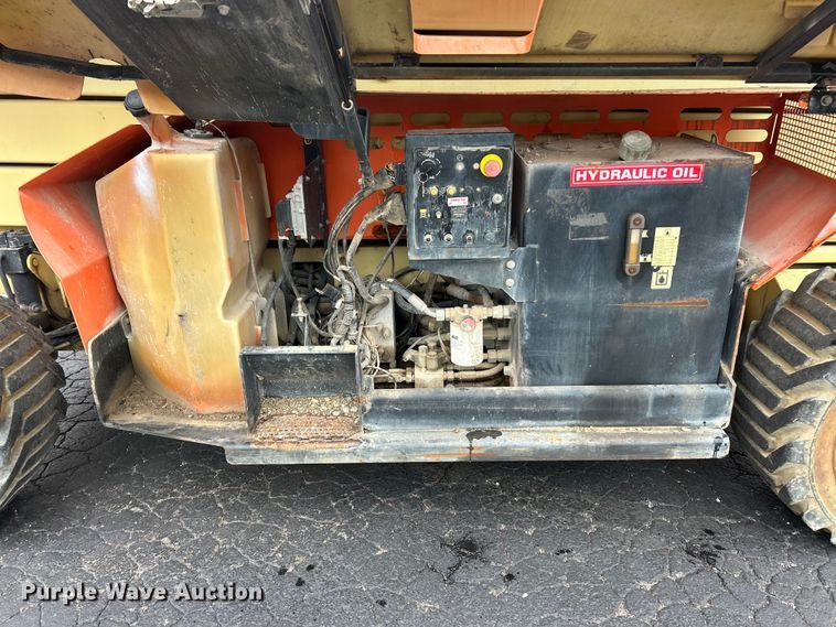 image for item FC2665 JLG 4394RT scissor lift
