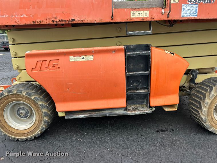 image for item FC2665 JLG 4394RT scissor lift