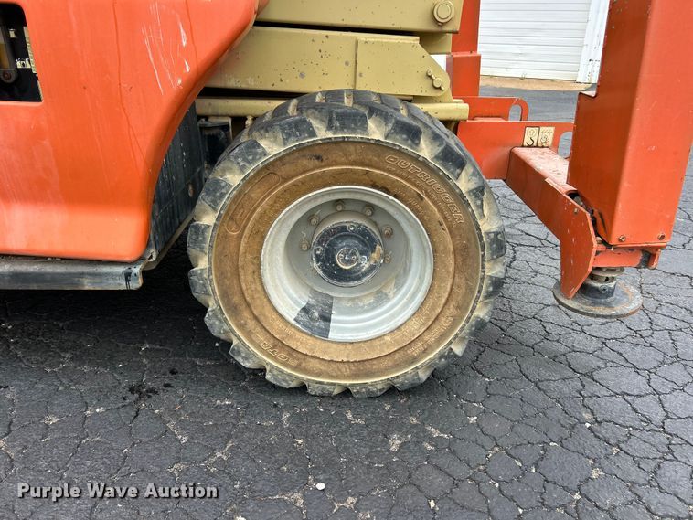 image for item FC2665 JLG 4394RT scissor lift