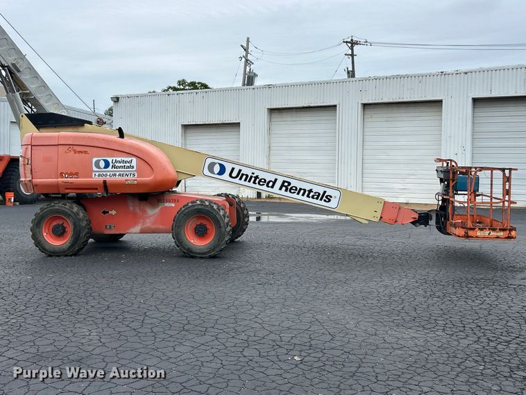 image for item FC2666 2005 JLG 600S boom lift
