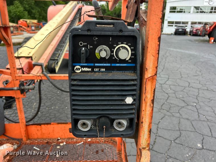 image for item FC2666 2005 JLG 600S boom lift