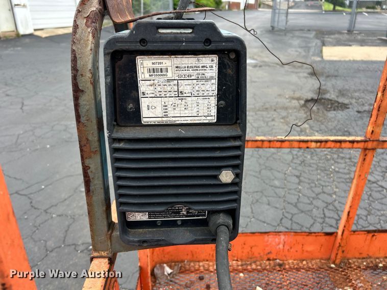 image for item FC2666 2005 JLG 600S boom lift