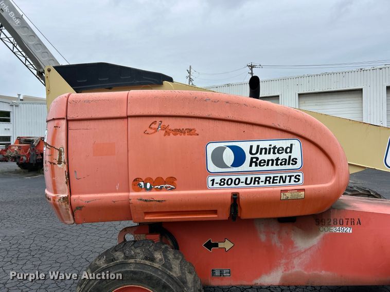 image for item FC2666 2005 JLG 600S boom lift