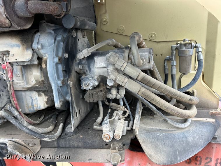 image for item FC2666 2005 JLG 600S boom lift