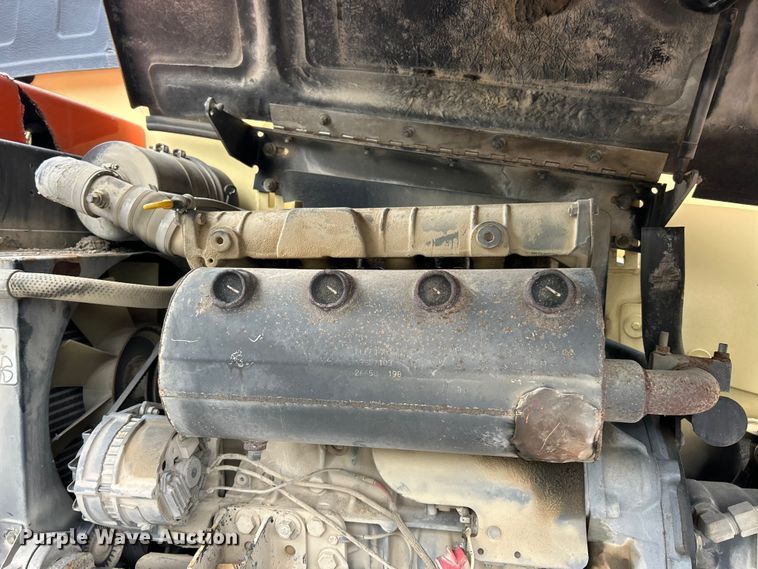 image for item FC2666 2005 JLG 600S boom lift