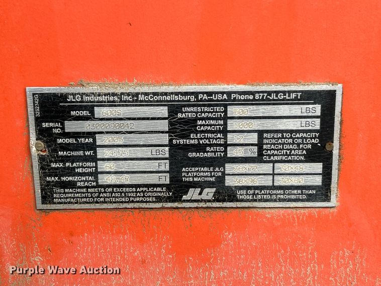 image for item FC2666 2005 JLG 600S boom lift