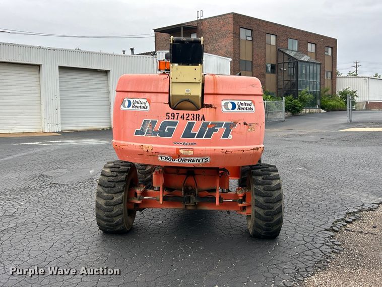 image for item FC2667 2005 JLG 660SJ boom lift