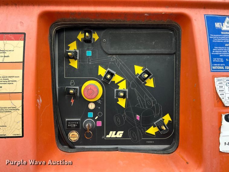 image for item FC2667 2005 JLG 660SJ boom lift