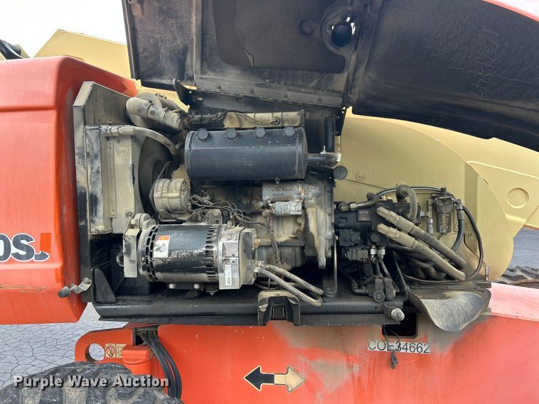 image for item FC2667 2005 JLG 660SJ boom lift