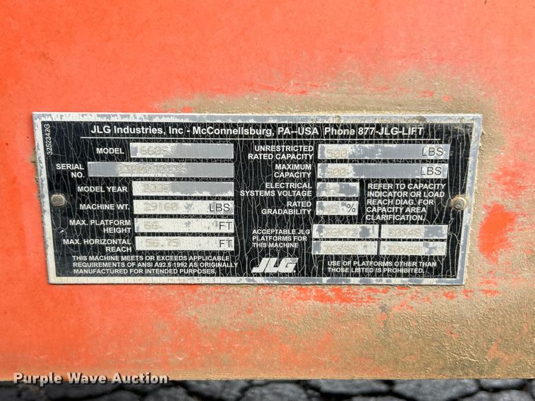 image for item FC2667 2005 JLG 660SJ boom lift
