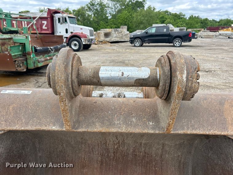 image for item FC2670 Caterpillar 60