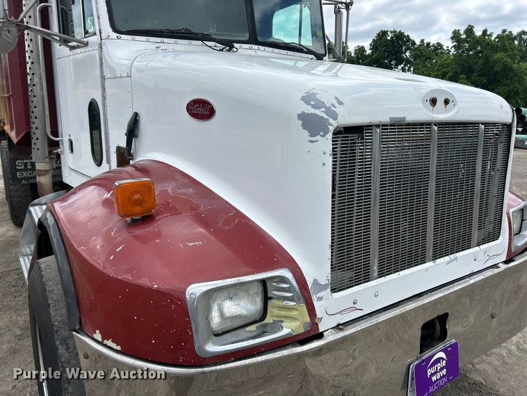 image for item FC2673 2003 Peterbilt PB330 dump truck