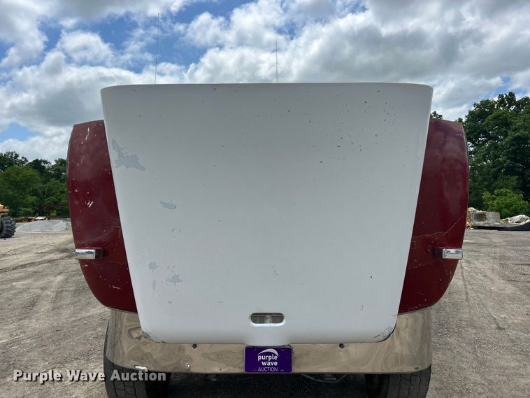 image for item FC2673 2003 Peterbilt PB330 dump truck