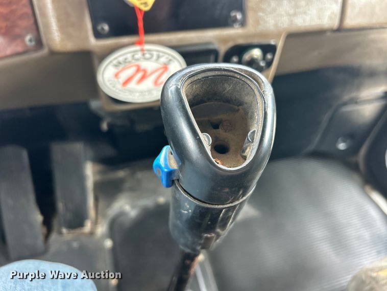 image for item FC2673 2003 Peterbilt PB330 dump truck
