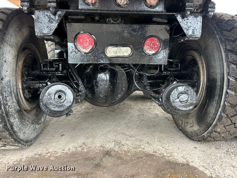 image for item FC2673 2003 Peterbilt PB330 dump truck