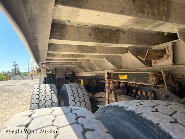 image for item FC3082 2018 Mack GU713 dump truck