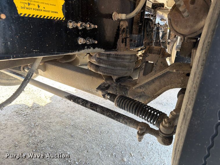 image for item FC3082 2018 Mack GU713 dump truck