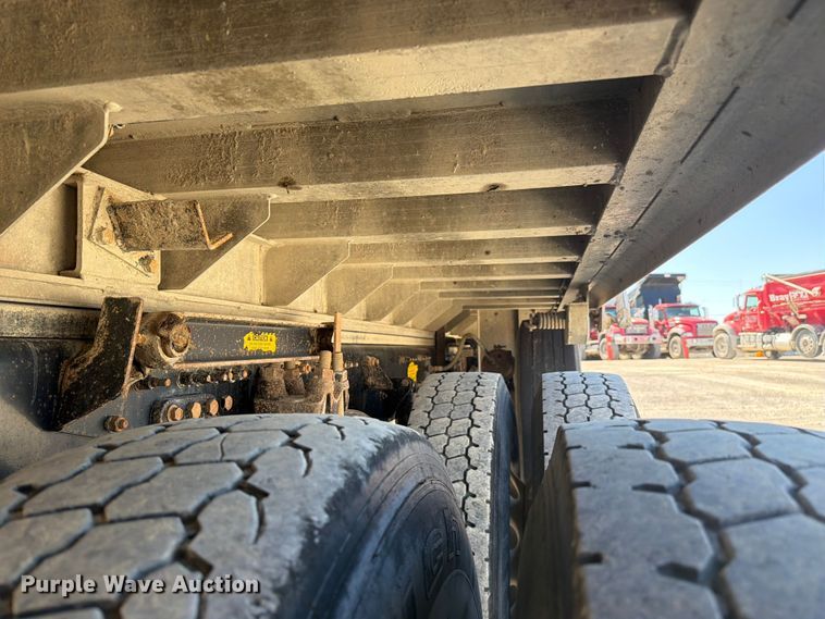 image for item FC3082 2018 Mack GU713 dump truck