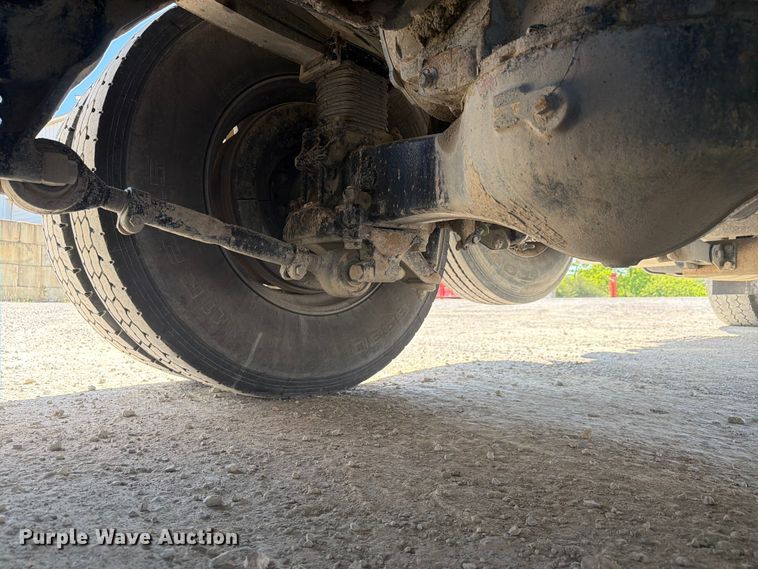 image for item FC3082 2018 Mack GU713 dump truck