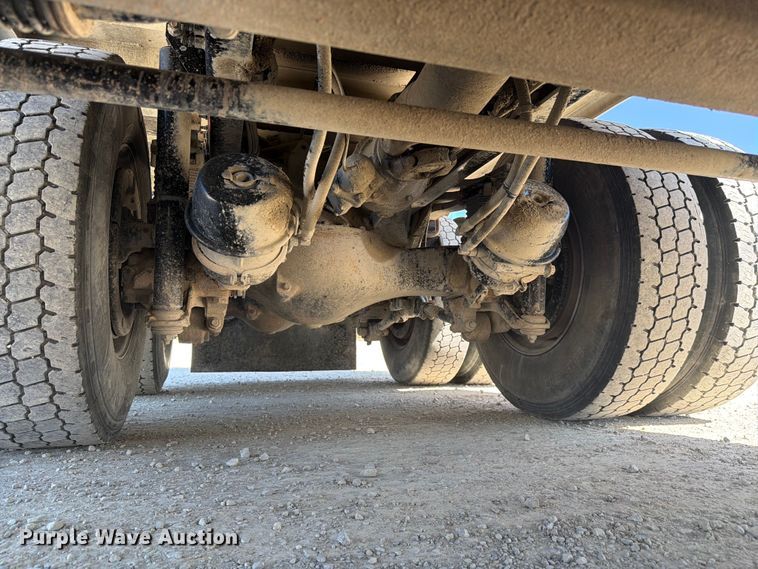 image for item FC3082 2018 Mack GU713 dump truck