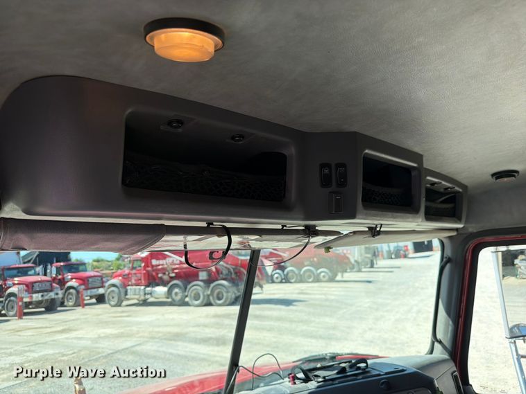 image for item FC3082 2018 Mack GU713 dump truck