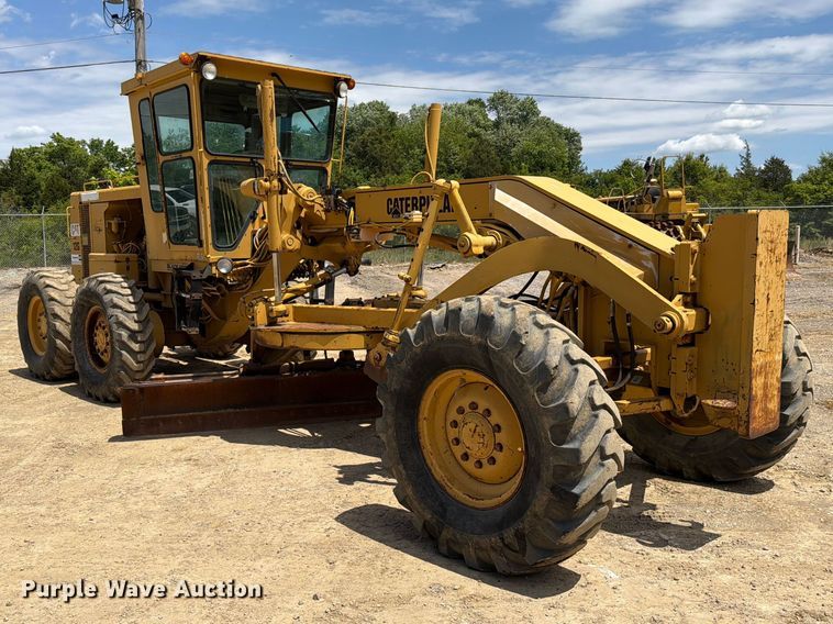 image for item FC3083 1994 Caterpillar 12G motor grader