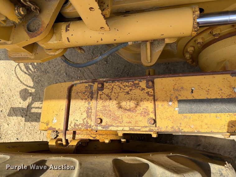 image for item FC3083 1994 Caterpillar 12G motor grader