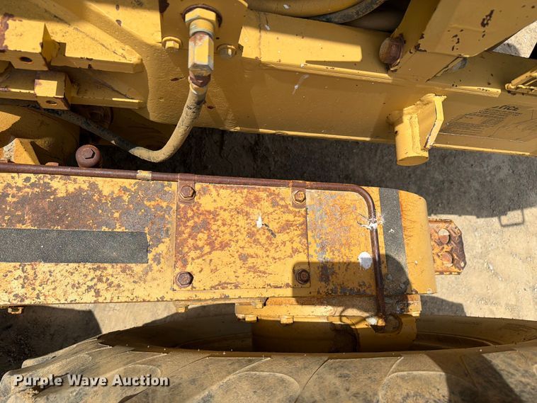 image for item FC3083 1994 Caterpillar 12G motor grader