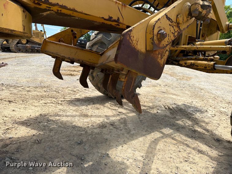 image for item FC3083 1994 Caterpillar 12G motor grader