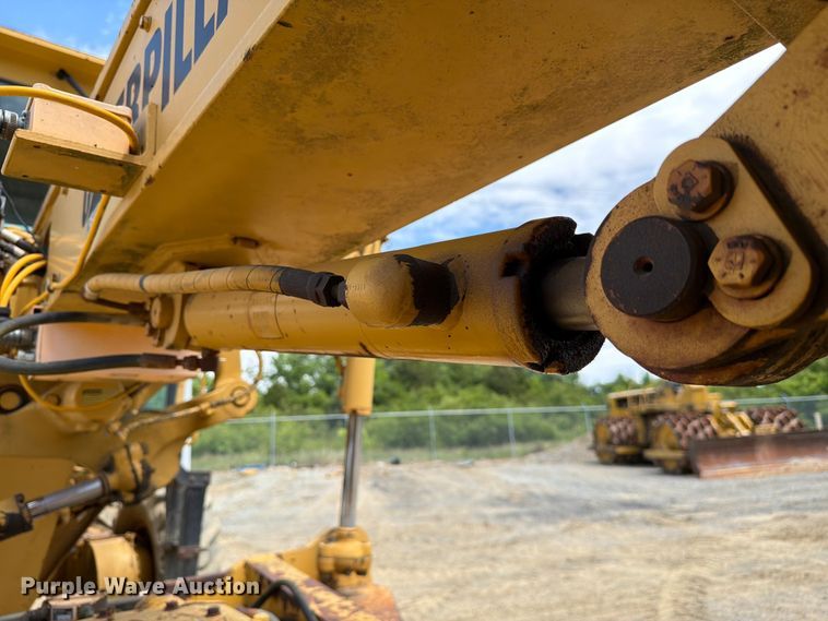 image for item FC3083 1994 Caterpillar 12G motor grader