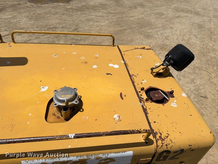 image for item FC3083 1994 Caterpillar 12G motor grader