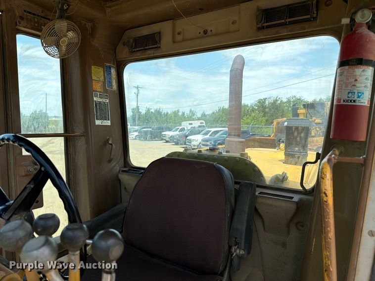 image for item FC3083 1994 Caterpillar 12G motor grader